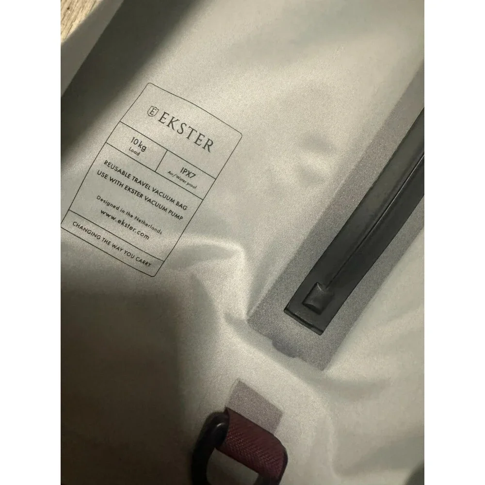 Ekster TravelPack Vacuum Bag NEW Travel EK-VB1-GRY Compression Storage Bag
